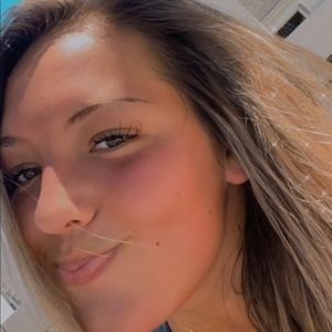 Meet your Posher, Sarah kathryn